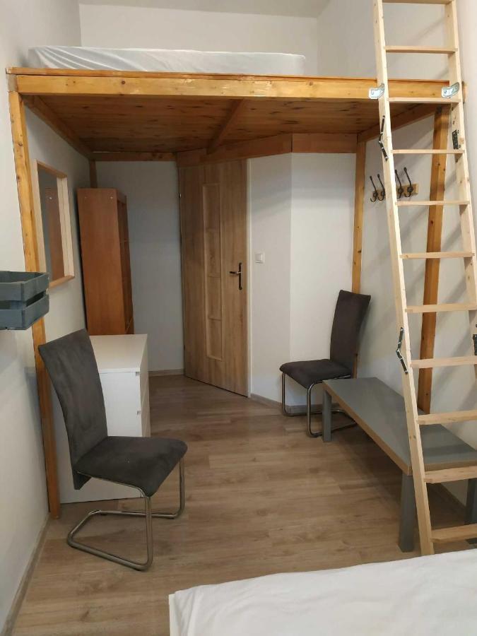 Rejtana Street Hostel Wroclaw Ngoại thất bức ảnh