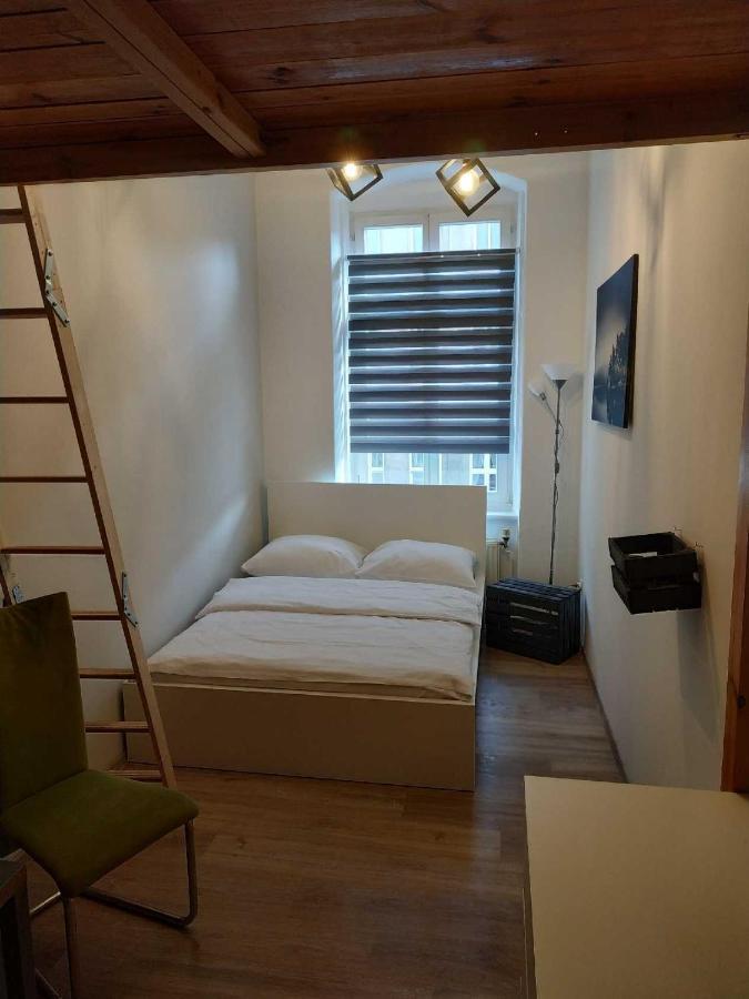 Rejtana Street Hostel Wroclaw Ngoại thất bức ảnh